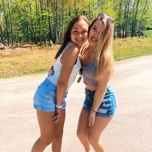 Meet your Posher, Noelle